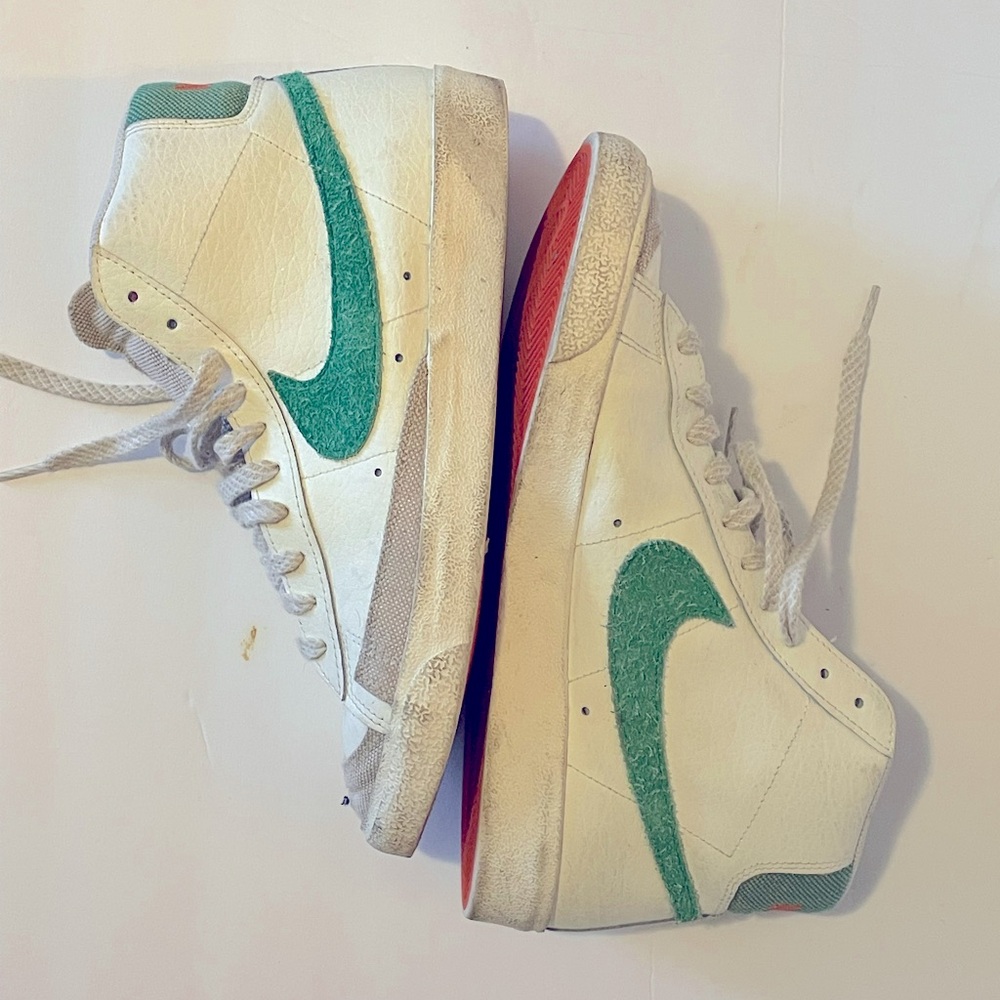 Nike SB Blazer Mid Green and Orange Blazer High-Tops